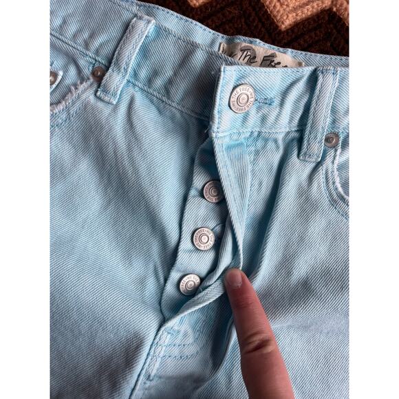 NWT We the Free People Light Blue - Light Wash Denim Shorts sz 26 - Picture 7 of 9